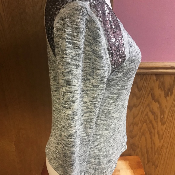 Harley Davidson Gray/Silver Sequined Sweater - Picture 2 of 5